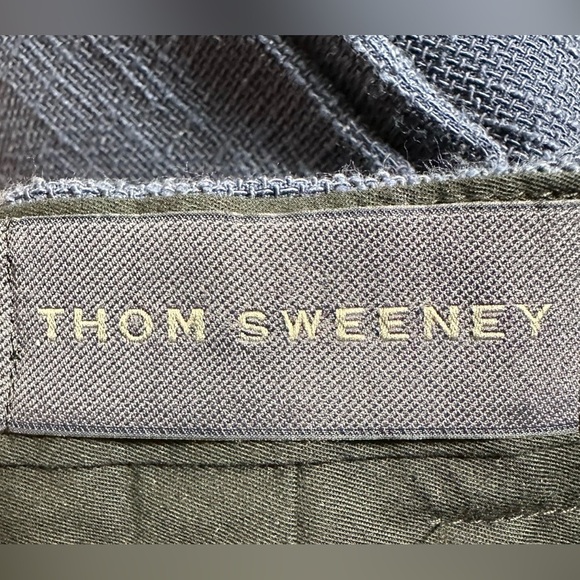Thom Sweeney 100% Cotton Flat Front Pants in Navy, waist size 33 inches - Picture 10 of 10